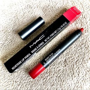 MAC Velvetease Lip Pencil Reddy To Go